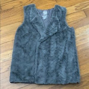 Girls light gray vest